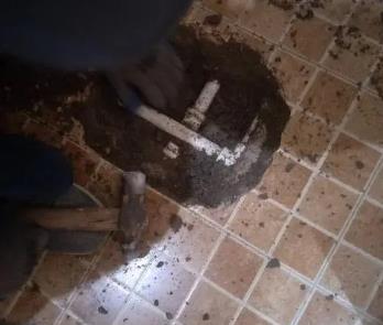 玉溪市卫生间漏水维修公司为您分享下卫生间渗水如何处理及注意事项